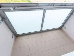 Pronájem bytu 3+kk, Praha - Petrovice, Rezlerova, 67 m2