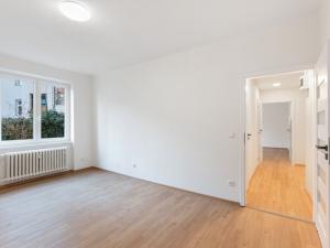 Prodej bytu 2+kk, Praha - Vysočany, Skloněná, 57 m2