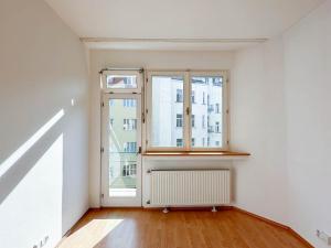 Pronájem bytu 1+kk, Praha - Vinohrady, Římská, 24 m2