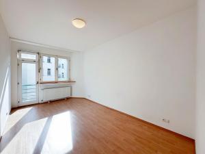 Pronájem bytu 1+kk, Praha - Vinohrady, Římská, 24 m2