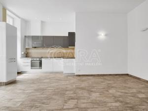 Prodej atypického bytu, Praha - Smíchov, Pavla Švandy ze Semčic, 126 m2