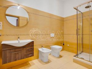 Prodej atypického bytu, Praha - Smíchov, Pavla Švandy ze Semčic, 126 m2