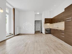 Prodej atypického bytu, Praha - Smíchov, Pavla Švandy ze Semčic, 126 m2