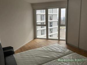 Pronájem bytu 2+kk, Praha - Strašnice, Ramonova, 67 m2