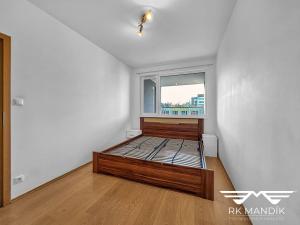 Pronájem bytu 2+kk, Praha - Prosek, Kytlická, 62 m2