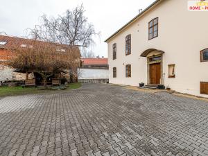 Pronájem bytu 2+1, Veleň - Mírovice, Na návsi, 70 m2