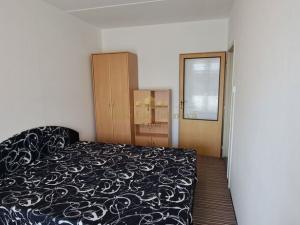 Pronájem bytu 2+kk, Praha - Černý Most, Bryksova, 45 m2