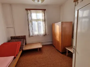 Prodej rodinného domu, Rovensko pod Troskami, Komenského, 250 m2