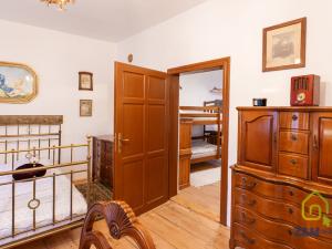 Prodej apartmánu, Jáchymov, Palackého, 200 m2