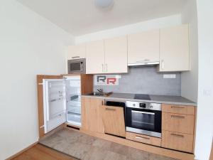 Pronájem bytu 1+kk, Olomouc - Povel, Janského, 28 m2