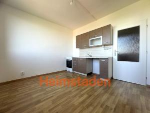 Pronájem bytu 1+kk, Karviná - Hranice, Slovenská, 35 m2