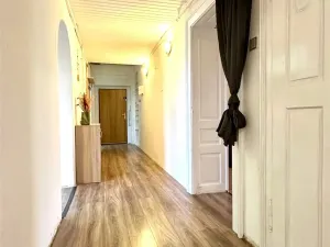 Prodej bytu 4+1, Cheb, Evropská, 120 m2