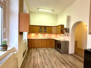 Prodej bytu 4+1, Cheb, Evropská, 120 m2