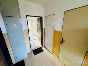 Pronájem bytu 2+kk, Teplice - Trnovany, Trnovanská, 44 m2