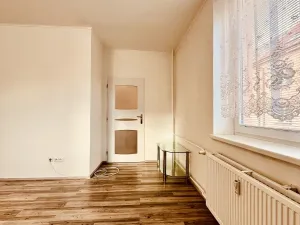 Pronájem bytu 1+1, Ostrava - Moravská Ostrava, Garážní, 46 m2