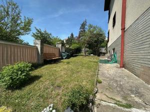 Prodej komerční nemovitosti, Praha - Strašnice, U krbu, 235 m2