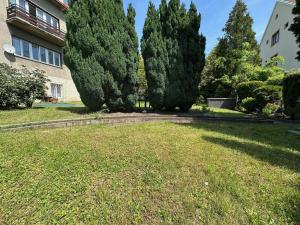 Prodej komerční nemovitosti, Praha - Strašnice, U krbu, 235 m2