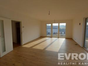 Prodej rodinného domu, Knovíz, Na Hrudném, 169 m2