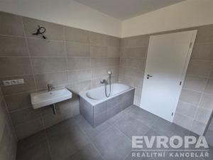 Prodej rodinného domu, Knovíz, Na Hrudném, 114 m2