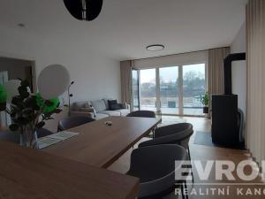 Prodej rodinného domu, Knovíz, Na Hrudném, 136 m2