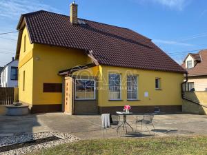 Prodej rodinného domu, Veleň, U Kovárny, 140 m2