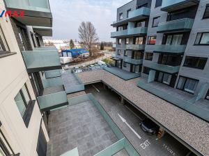 Pronájem bytu 2+kk, Praha - Prosek, Čakovická, 79 m2