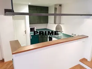 Pronájem bytu 3+kk, Praha - Nové Město, Odborů, 96 m2