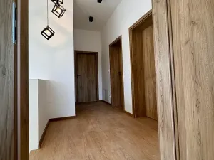 Prodej rodinného domu, Nová Ves, U Lesíka, 180 m2