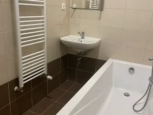 Prodej bytu 3+kk, Milovice, Slepá, 76 m2