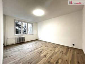 Prodej bytu 2+1, Karlovy Vary - Doubí, Jahodová, 54 m2