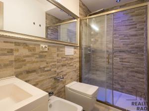 Prodej bytu 2+kk, Via Aldo Moro, 65015 Montesilvano PE, Itálie, 57 m2