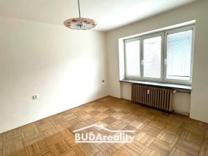 Prodej bytu 2+1, Zlín, Štefánikova, 63 m2