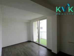 Prodej bytu 2+kk, Karlovy Vary, Dubová, 77 m2