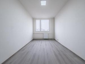Pronájem bytu 2+kk, Praha - Bohnice, Poznaňská, 43 m2