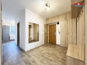 Prodej bytu 4+1, Karlovy Vary - Drahovice, Lidická, 85 m2