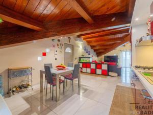 Prodej bytu 3+kk, Via Taranto, 64028 Silvi TE, Itálie, 100 m2
