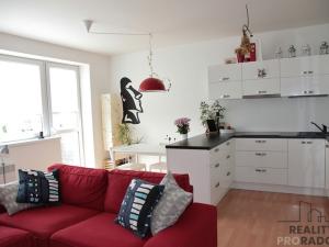 Prodej bytu 3+kk, Jesenice, V Roháči I., 64 m2
