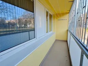 Pronájem bytu 3+1, Praha - Prosek, Veltruská, 60 m2