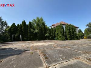 Prodej komerční nemovitosti, Kunovice, Osvobození, 1573 m2