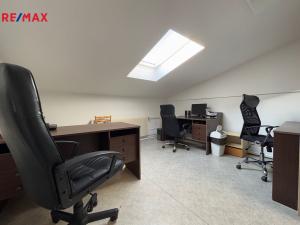 Prodej komerční nemovitosti, Kunovice, Osvobození, 3040 m2