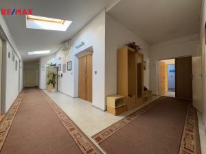 Prodej komerční nemovitosti, Kunovice, Osvobození, 3040 m2