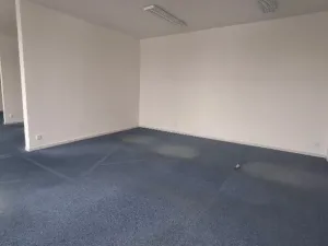 Pronájem kanceláře, Chvalkovice, 97 m2