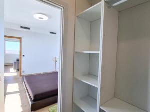 Pronájem bytu 2+kk, Praha - Stodůlky, Klementova, 67 m2