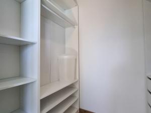 Pronájem bytu 2+kk, Praha - Stodůlky, Klementova, 67 m2