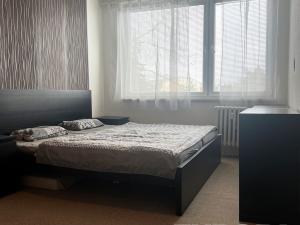 Prodej bytu 3+1, Praha - Hostavice, Travná, 84 m2