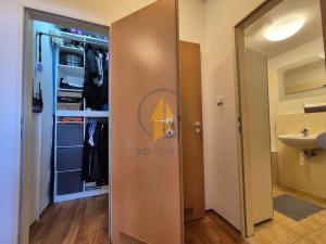 Prodej bytu 2+kk, Praha - Kbely, Herlíkovická, 58 m2