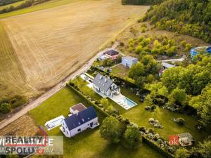 Prodej pozemku pro bydlení, Beroun, samota Na Vinici, 3833 m2