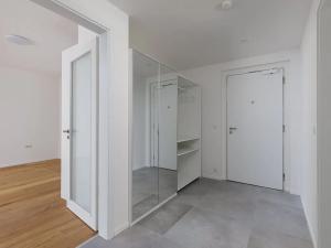 Pronájem bytu 2+kk, Praha - Strašnice, Ramonova, 66 m2