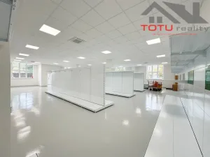 Pronájem obchodního prostoru, Jaroměř, Jezbinská, 404 m2