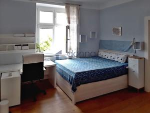 Pronájem bytu 2+kk, Praha - Holešovice, Komunardů, 44 m2